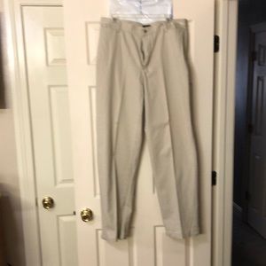 Ladies stretch khaki pant